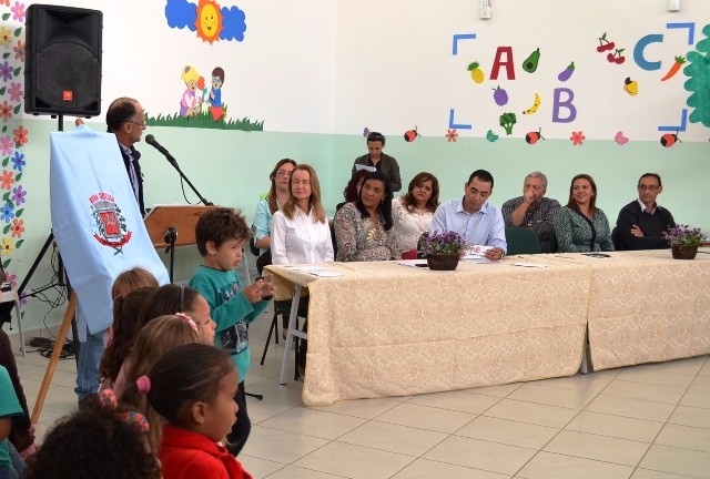 201652_Vereadores participam da entrega do Cmei Jardim São Francisco - Cópia